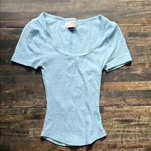 Universal Thread Sky Blue Ribbed baby tee